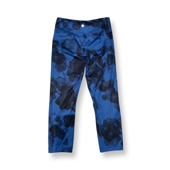 Lululemon Blue and Black Floral Print Wunder Under Crop II Leggings Size 4 - Picture 3 of 12